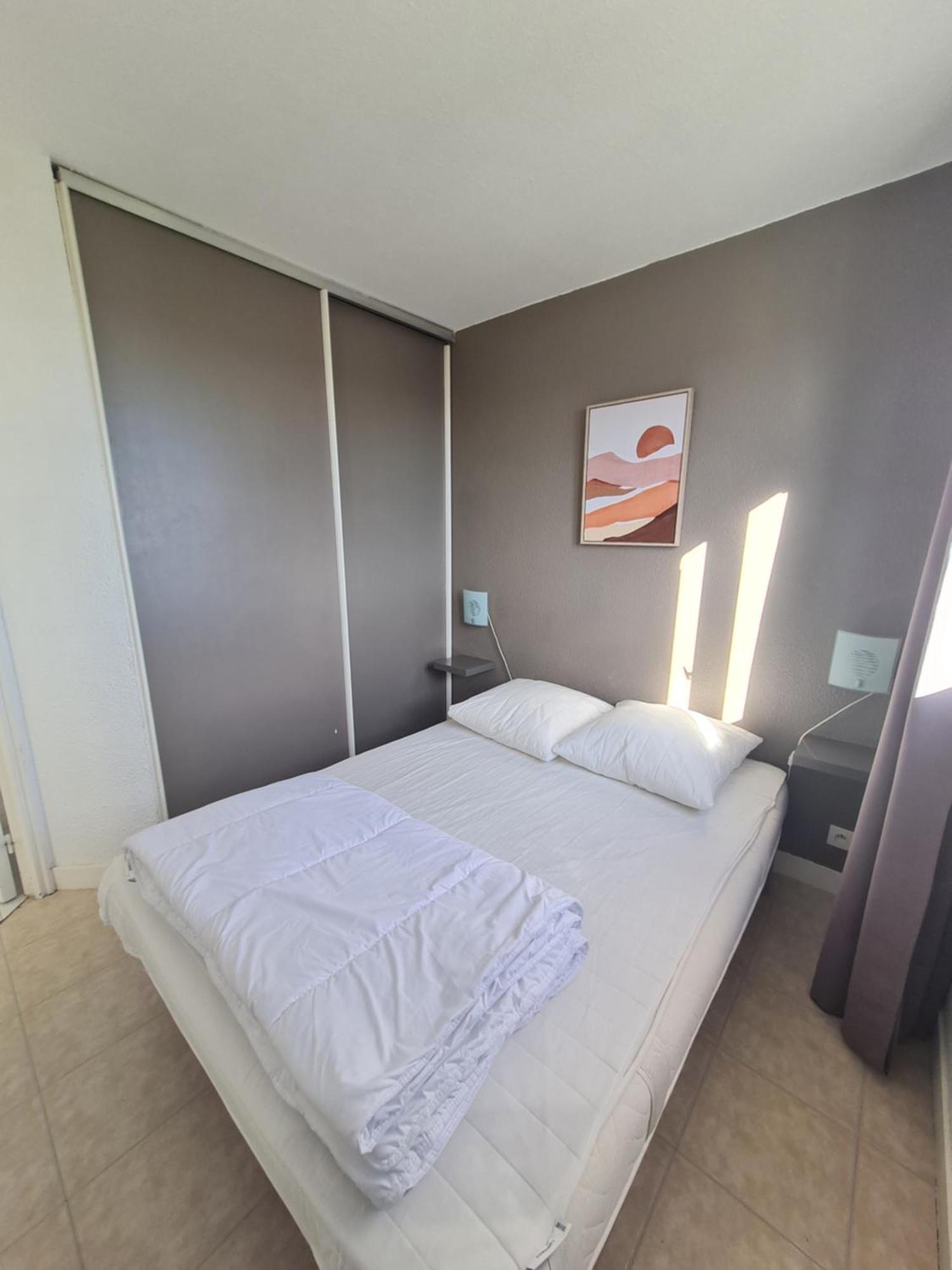 Magnifique Vue Mer Pour Ce T2 Avec Piscine Saint-Cyprien  Exterior foto